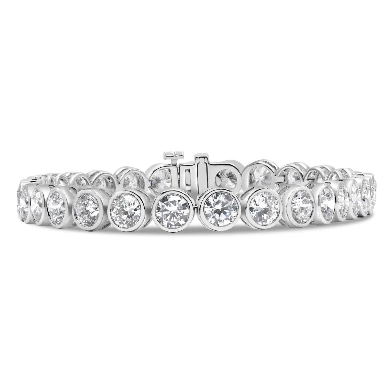 Lab grown bezel round cut diamond tennis bracelet in 14K white gold featuring round brilliant diamonds in a sleek bezel-set design.