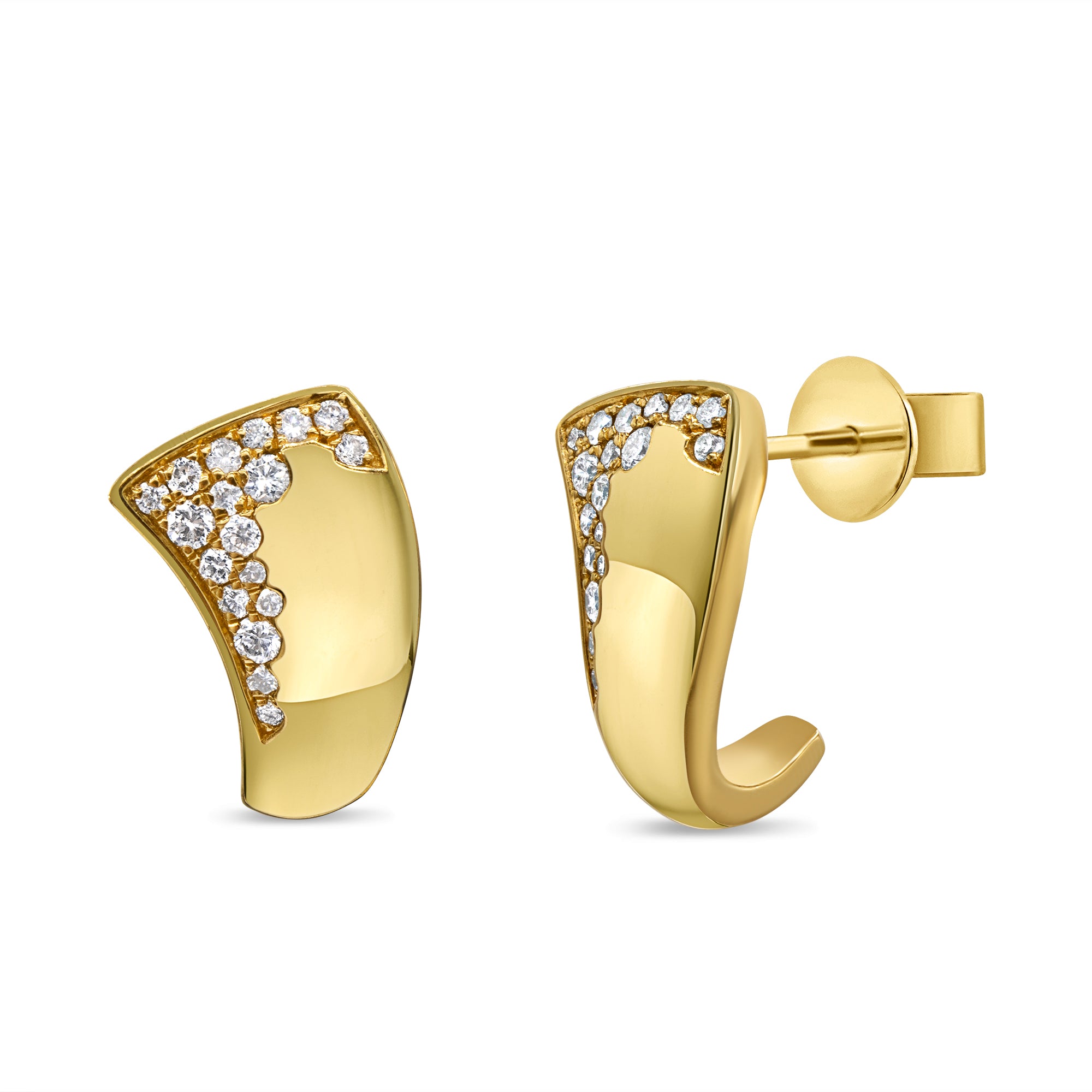 Gold and diamond huggie earrings in 18K gold featuring round brilliant diamonds in a sleek, modern design.
