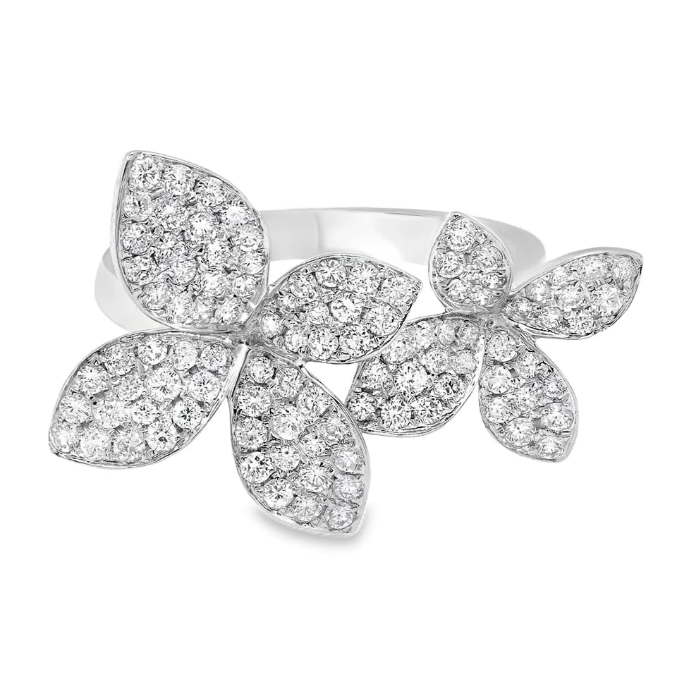 18K white gold diamond double flower ring featuring pavé-set diamonds in an elegant floral design.
