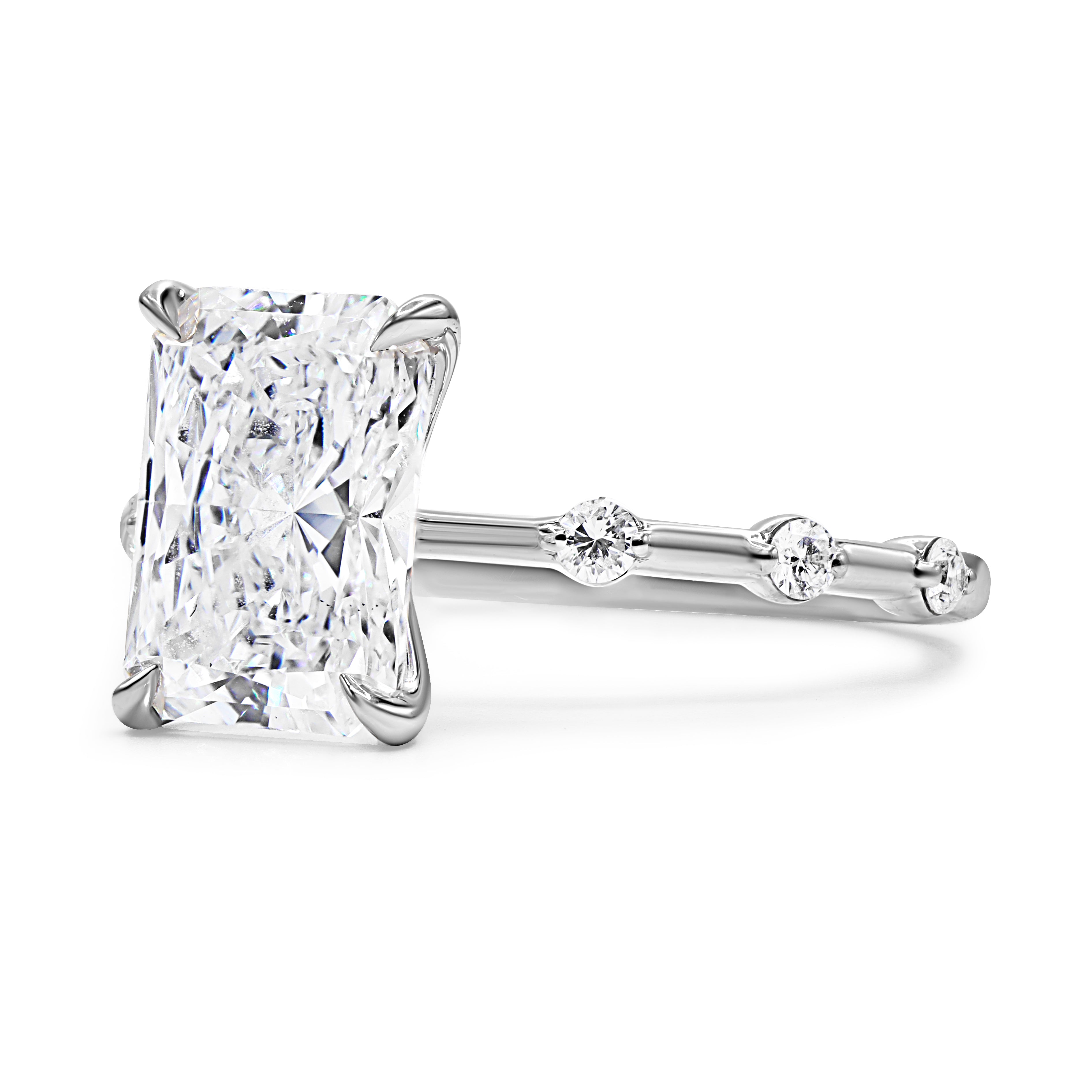 The Single-Prong Lab Diamond Ring