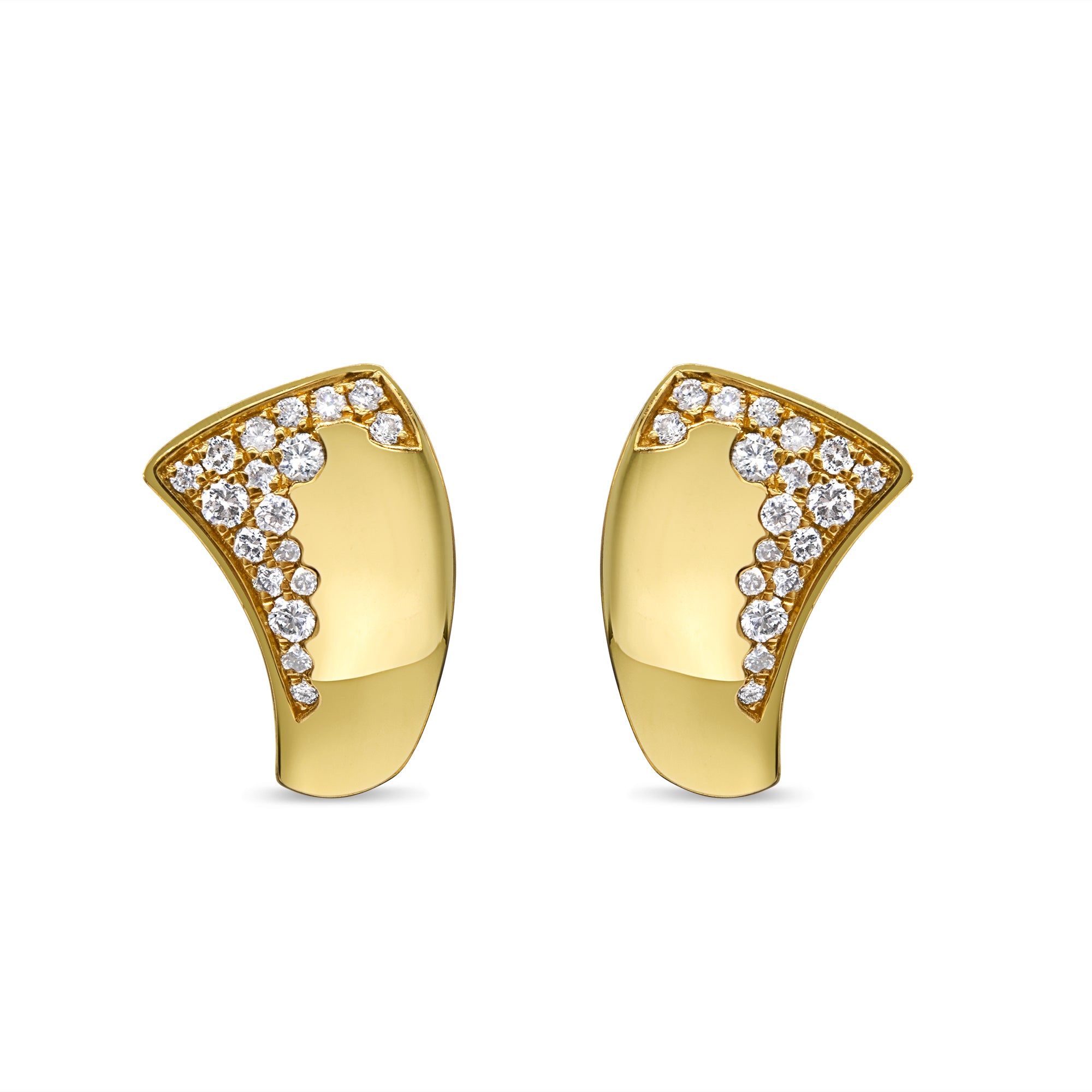 18K gold huggie earrings featuring prong-set round brilliant diamonds in a sleek everyday design.