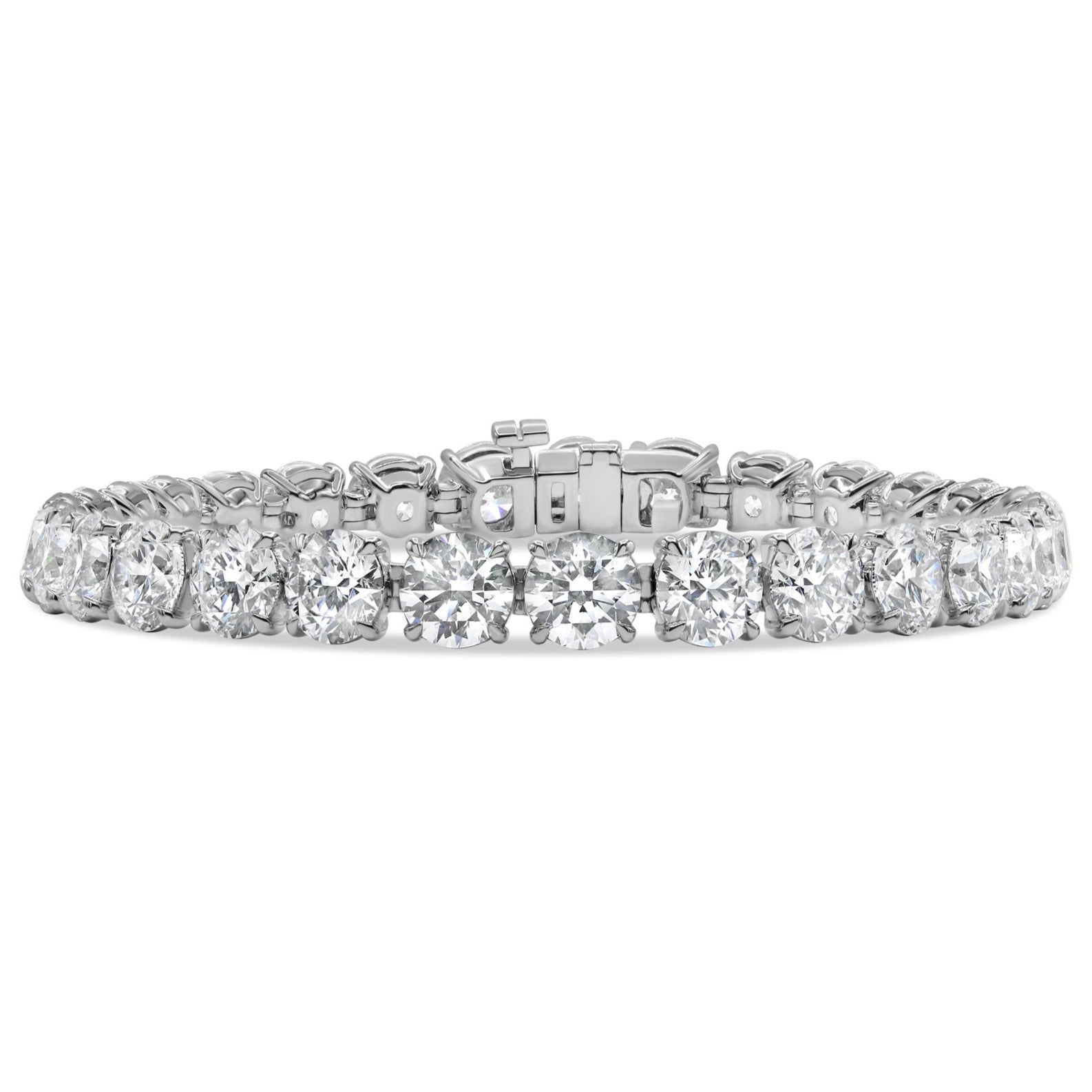 Lab grown round cut diamond tennis bracelet in 14K white gold featuring round brilliant diamonds in a classic tennis design.