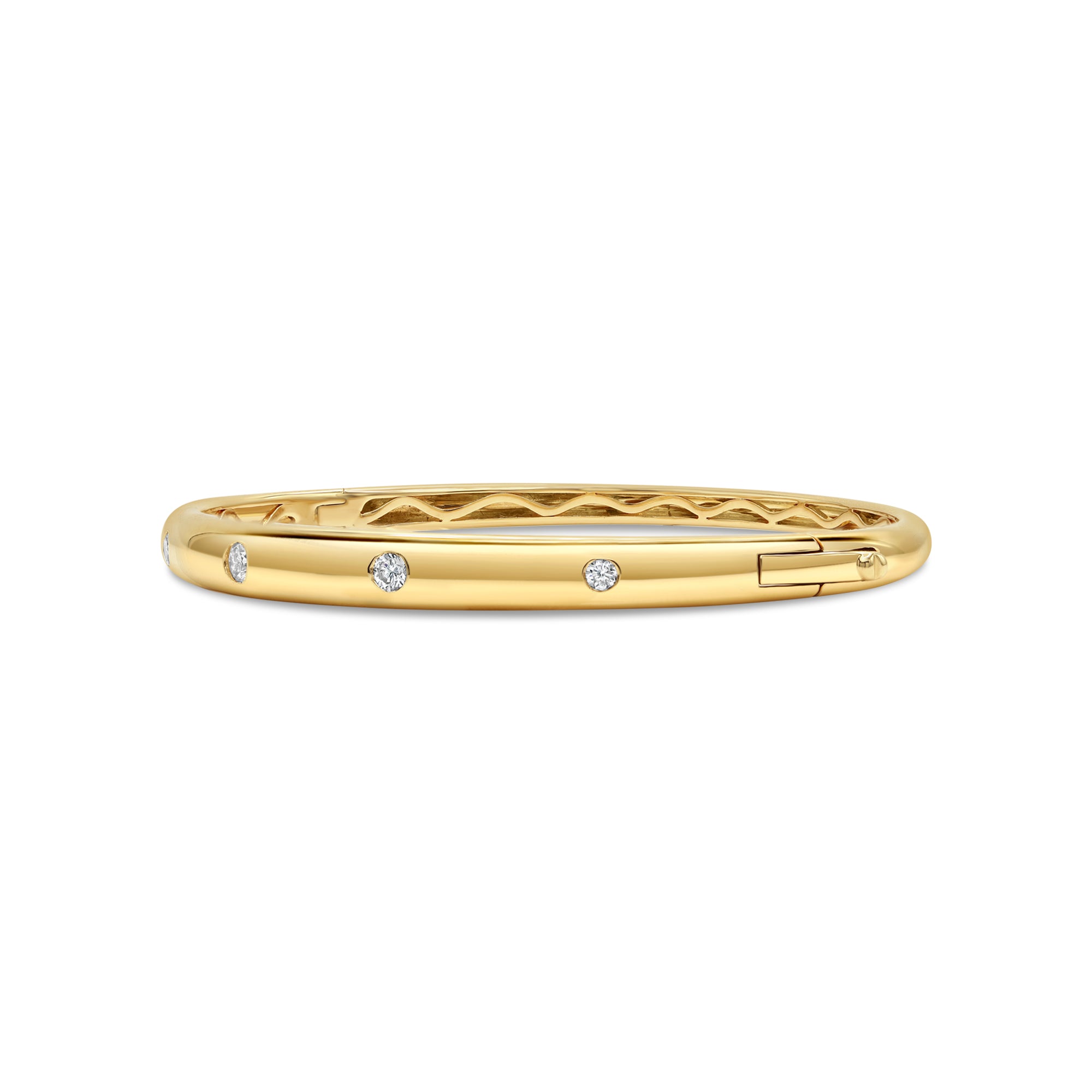 Inlay round diamond bangle in 14K gold featuring bezel-style diamond accents in a slim, minimalist design.